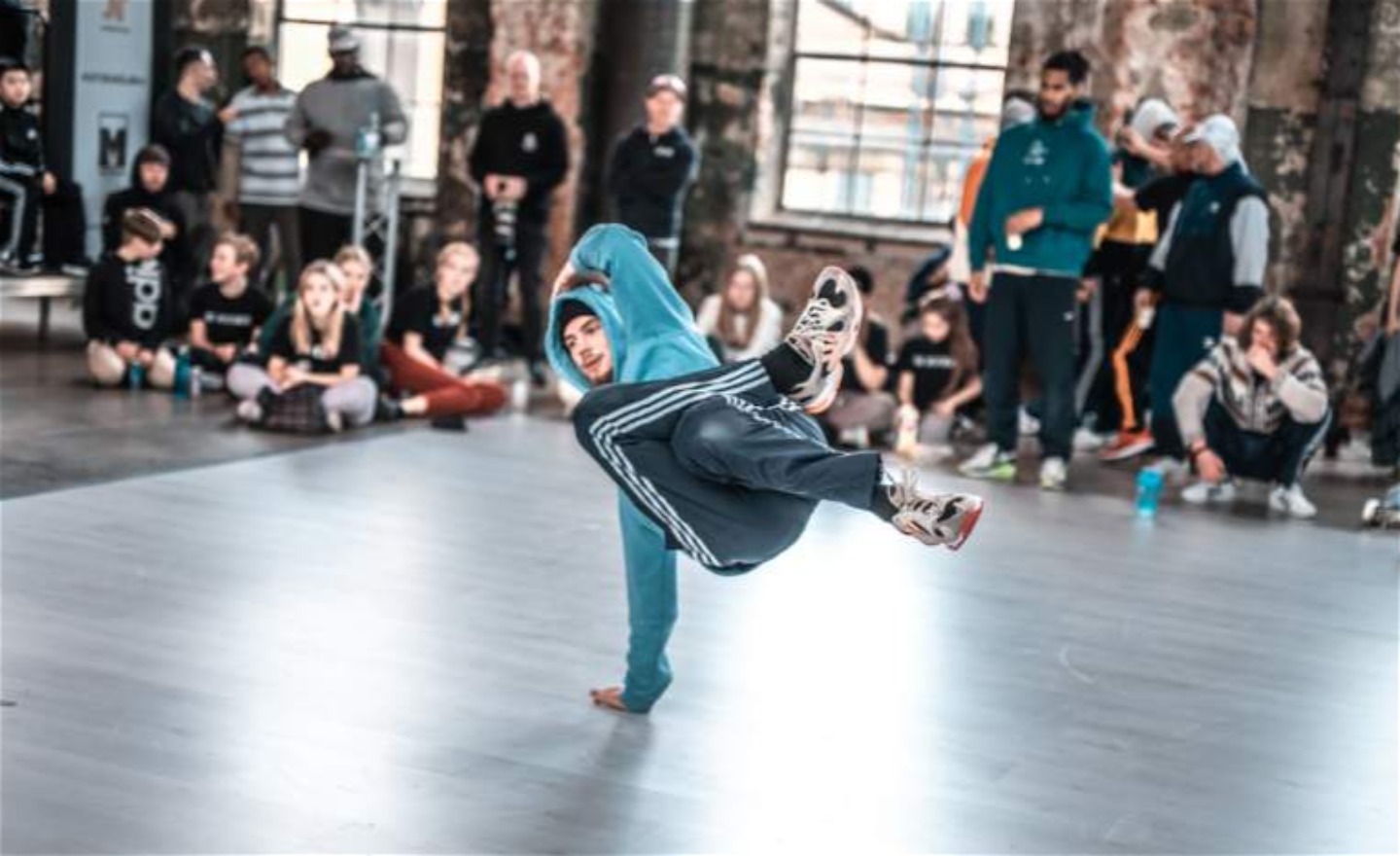 Breaking (breakdance)